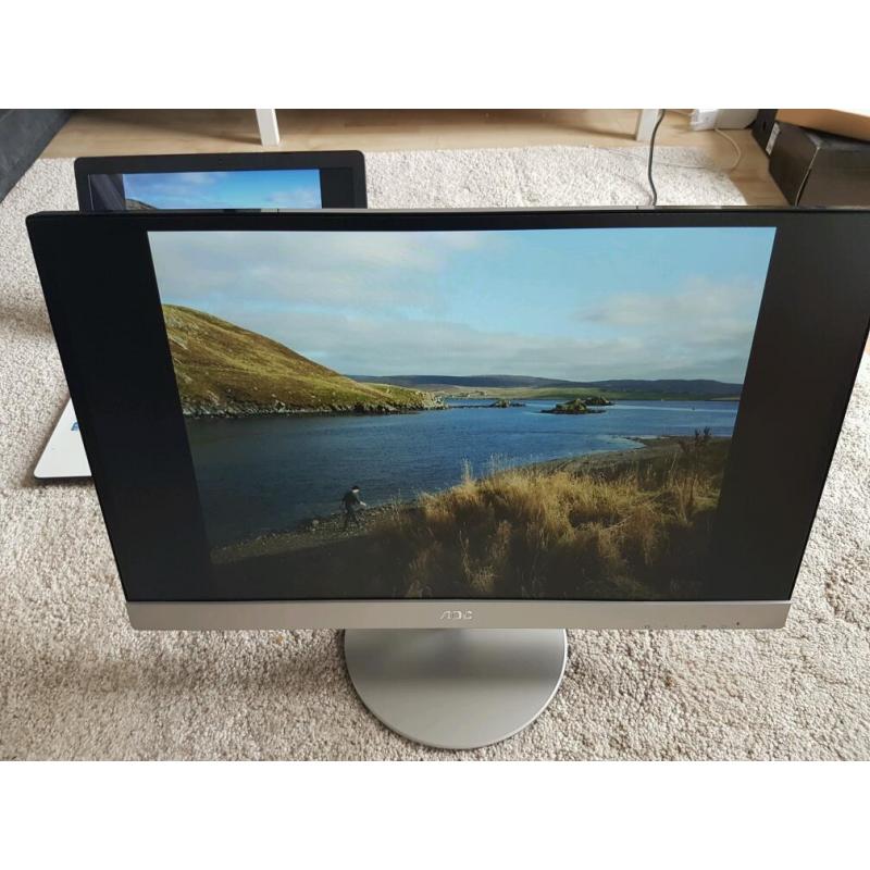HD LCD 23" monitor
