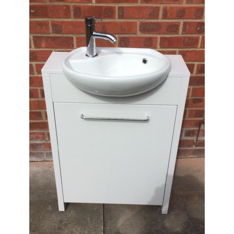 Bath Store Vanity Unit and matching inset Sink - Brand New