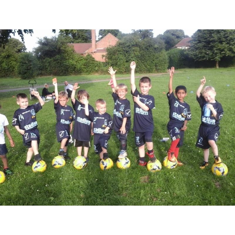 TC SOCCER TOTS GROUP - AGES 4-6 BOYS/GIRLS WANTED