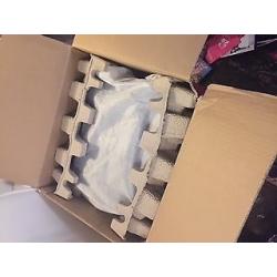 2 x Pioneer CDJ 2000 Nexus Boxed