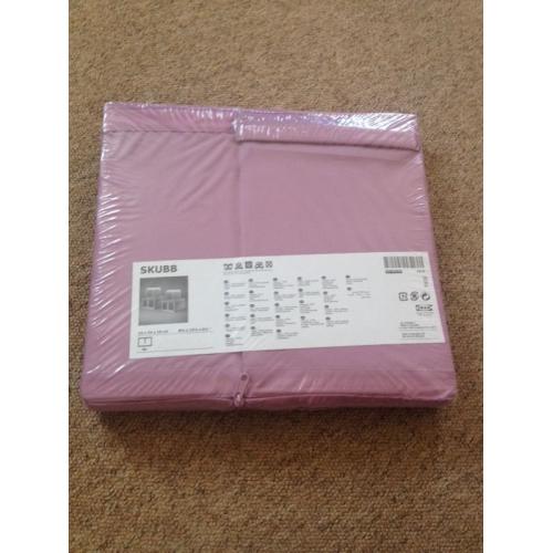 Pink skubb storage