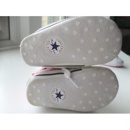 Converse Baby Booties