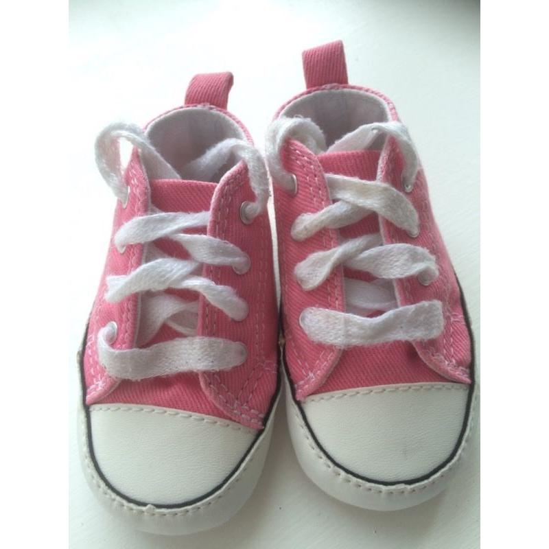 Converse Baby Booties