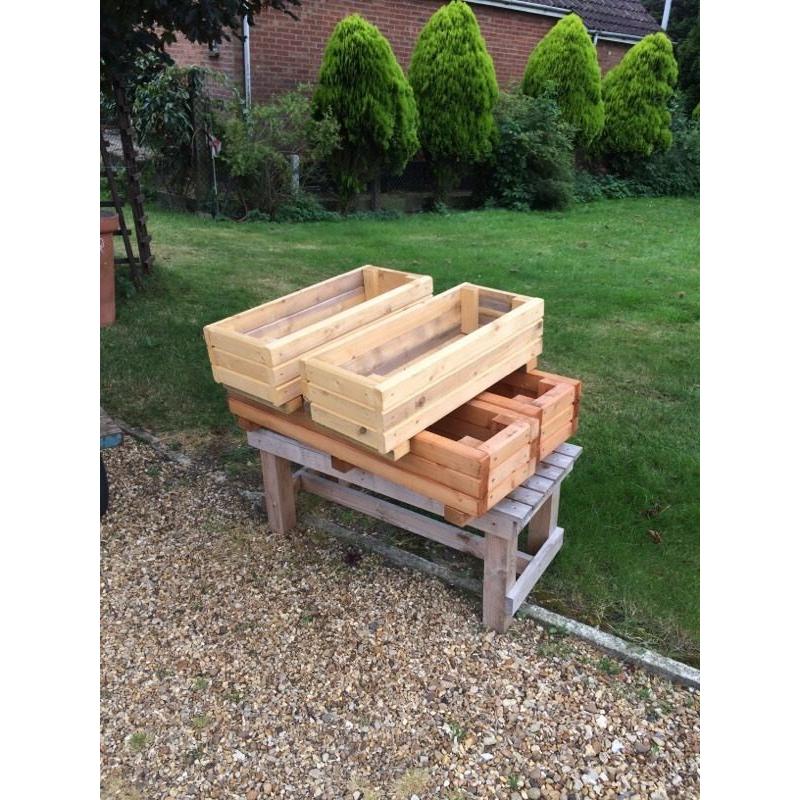 APPLE CRATES/ STORAGE BOXES