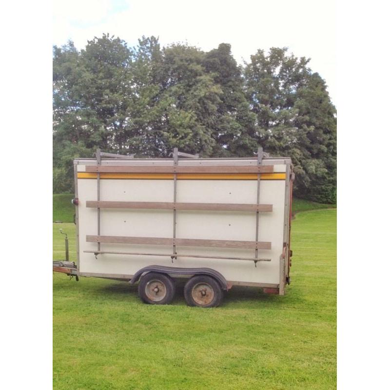 Bateson Trailer