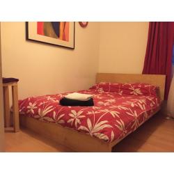 Brighty and lovely flat share with double room - Long Term Rent FROM SEPTEMBER
