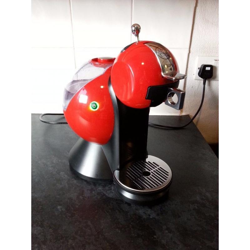 Dolce Gusto Krups Coffee Machine - Red