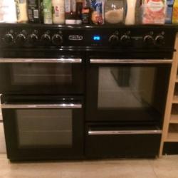 Leisure range cooker