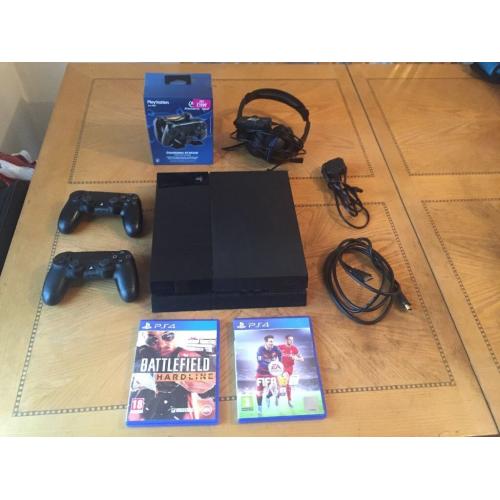PS4 + Accessories