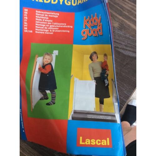 Lascal kiddyguard extending stair gate
