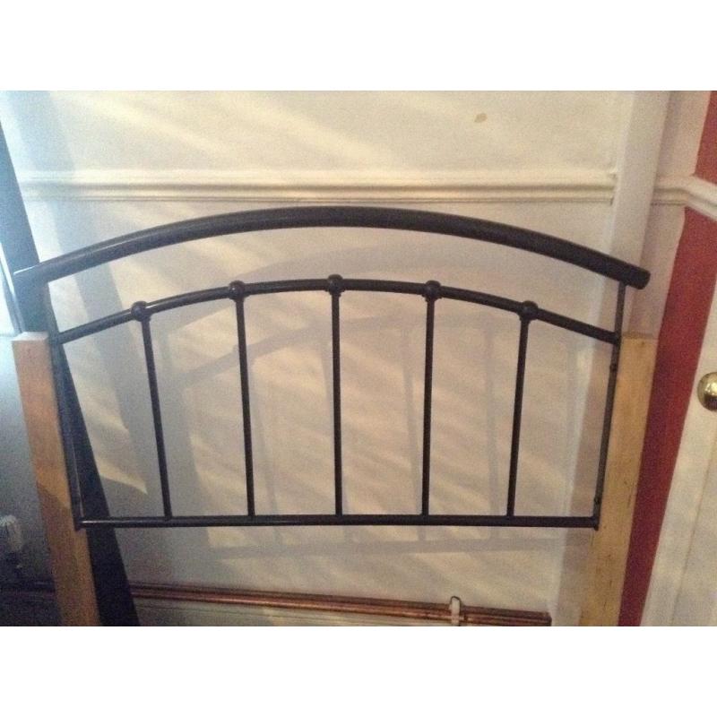 For sale Single metal bed frame POU whitefield Manchester