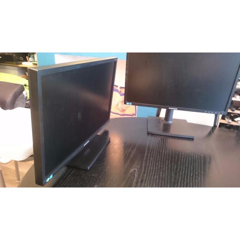 Samsung 22" Widescreen Monitors - Pair or Single