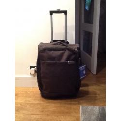 2 cabin bags