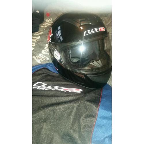 motorcycle helmet ls2
