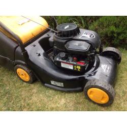 MCCULLOCH PETROL MOWER