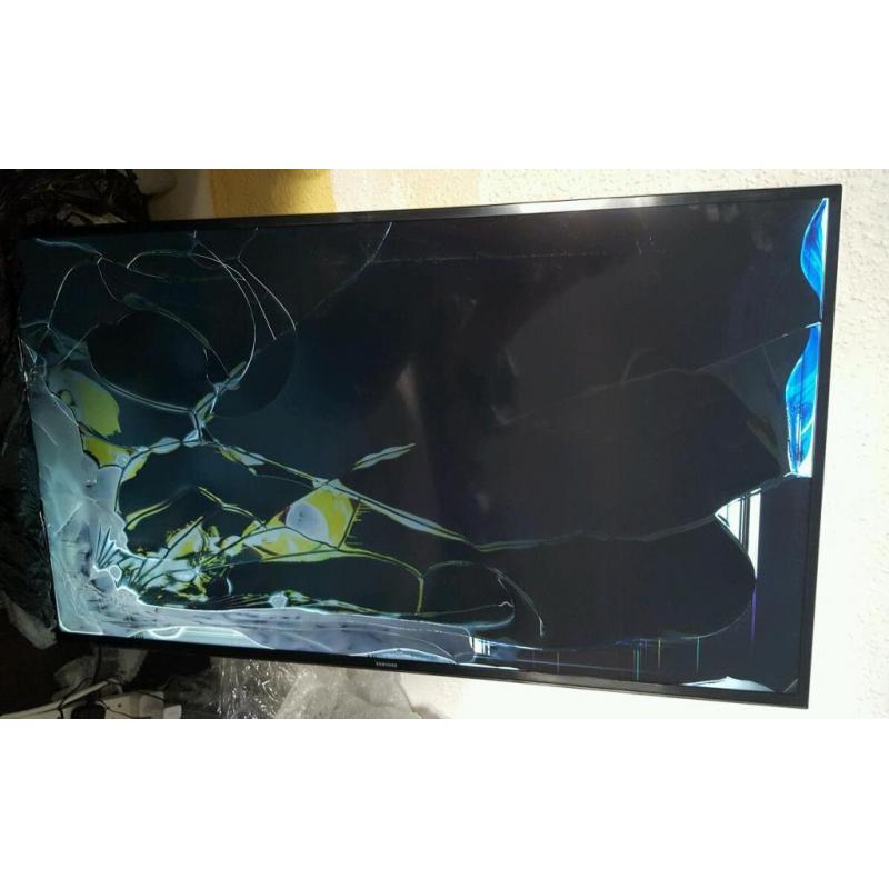 SALE Samsung 48" UHD Smart TV with broken screen