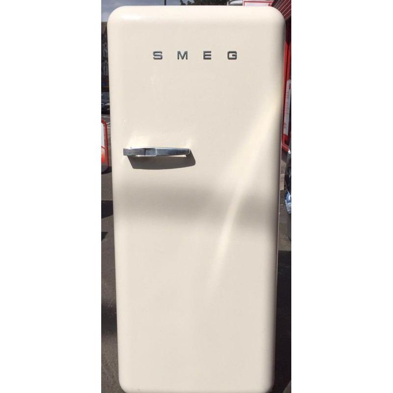 //(%)\ RETRO SMEG IVORY CREAM FRIDGE FREEZER REFRIGERATOR FAB28 INCLUDES 6 MONTHS GUARANTEE