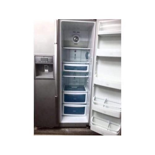 **++**DAEWOO SILVER AMERICAN SIDE BY SIDE ICE DISPENSER REFRIGERATOR INCLUDES 6 MONTHS GUARANTEE