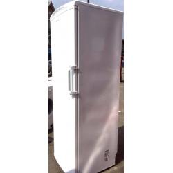 **++**HOTPOINT TALL FREEZER INCLUDES 6 MONTHS GUARANTEE