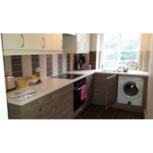 N. VERY CLOSE TO UCL!!! DOUBLE ROOMS - EUSTON - KINGS CROSS - OK COUPLE - ALL INC
