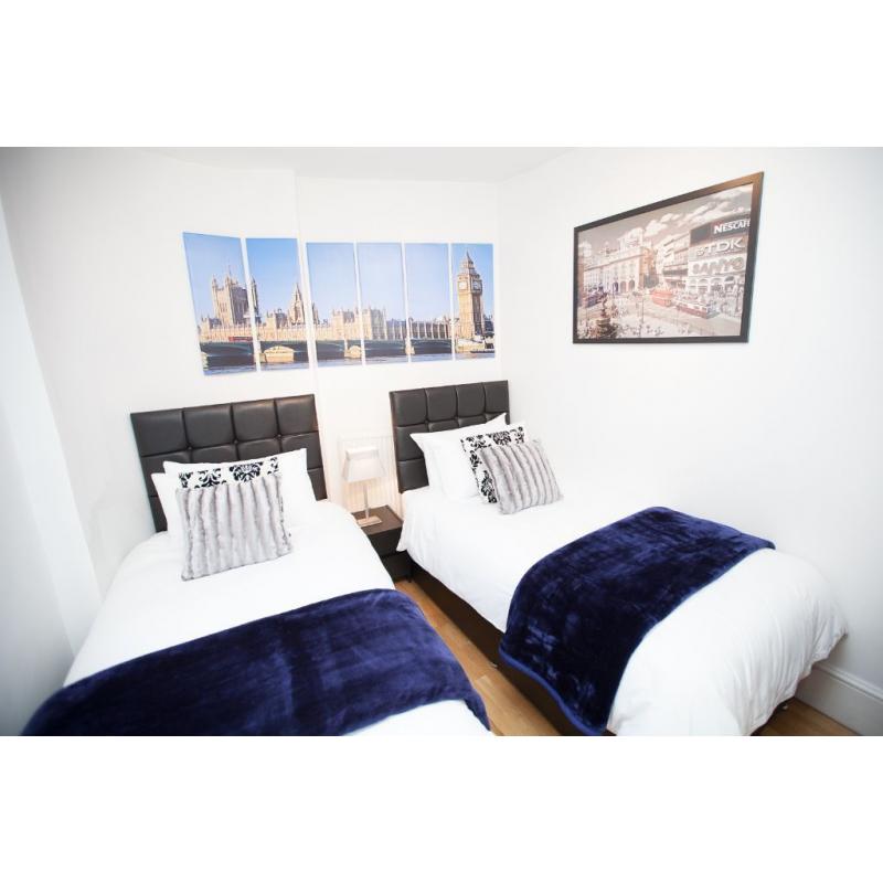** CAMDEN Double Room ** Twin Room to Rent in House Share / Flat in Camden, London (AVAILABLE NOW)