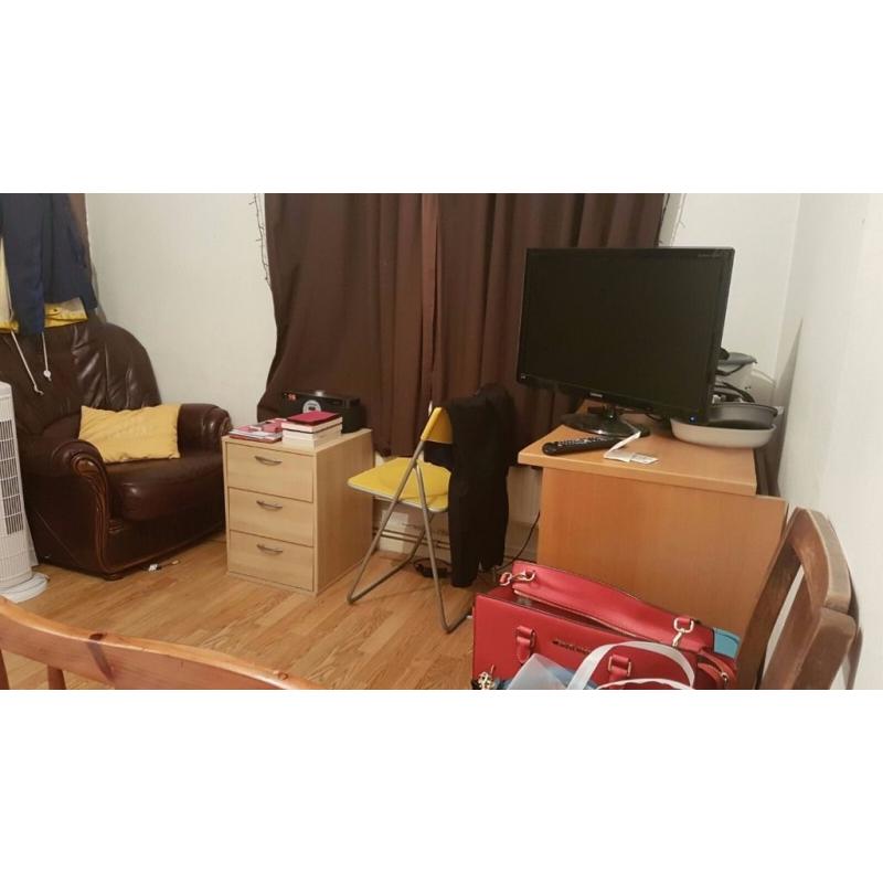 Spacious Double bedroom near Brick Lane