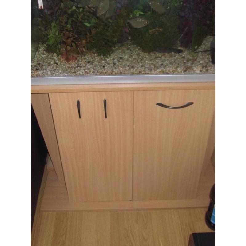 LARGE 120LITRE FISH TANK WITH FISHES