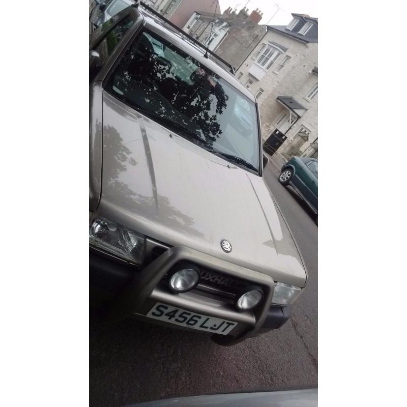 Lovely Vauxhall Frontera sport conversion