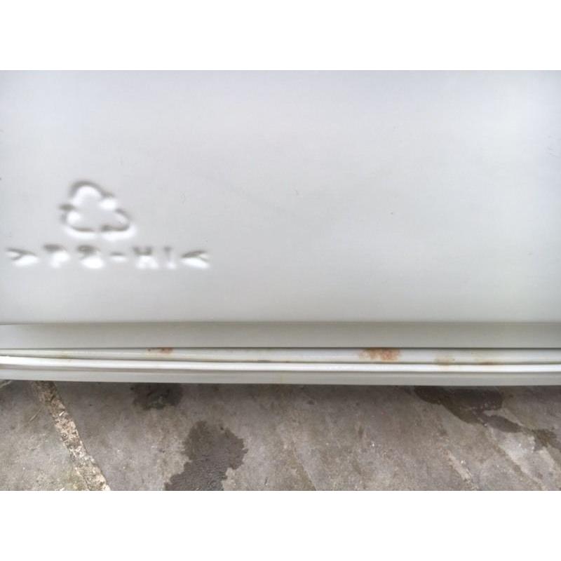 Frigidaire freezer