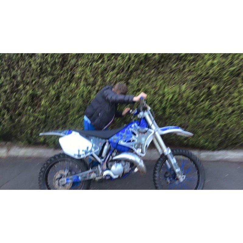 Yz125