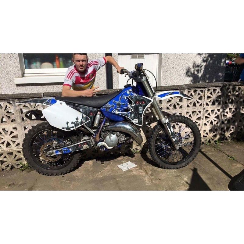 Yz125
