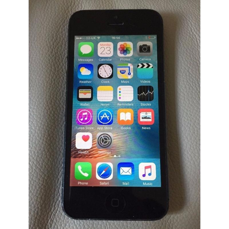 Apple IPhone 4 Black. 16GB. In as new condition. O2/Giffgaff/Tesco network