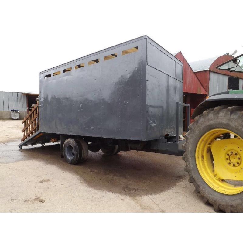 Horse/ cattle/ sheep trailer
