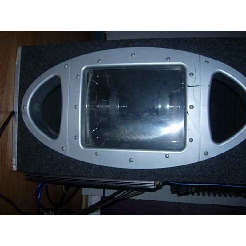 Boombox, twin 10'' sub-woofers two amps two shelf speakers 270w and power cables .
