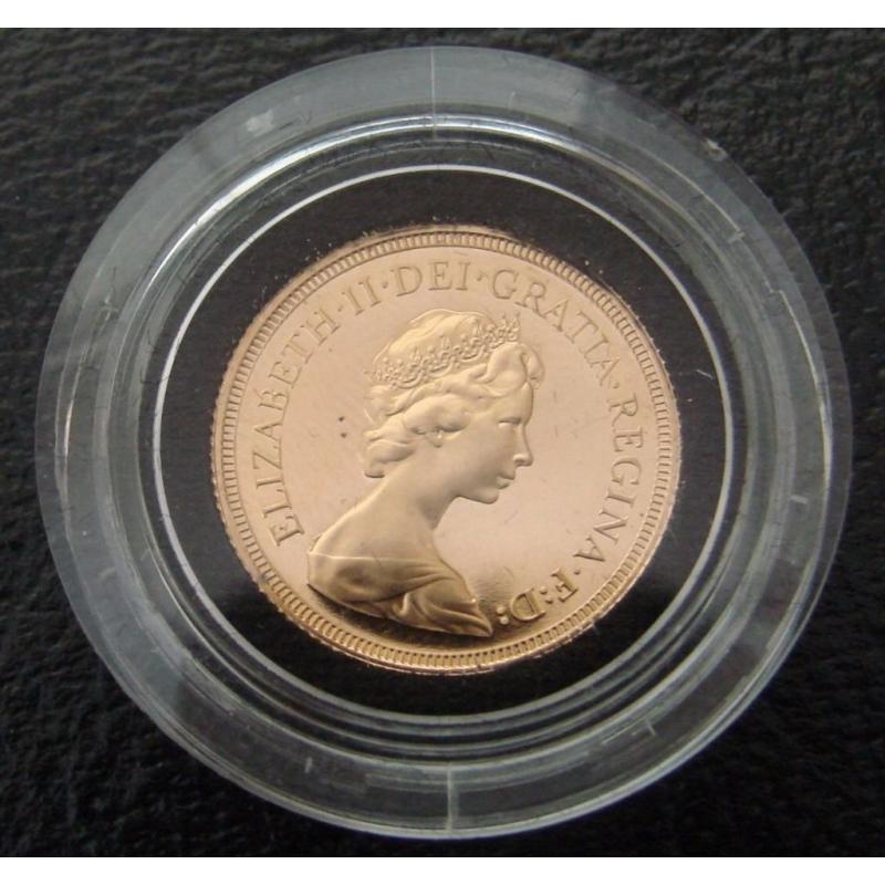 1979 Sovereign - Elizabeth II, Decimal Portrait IN CASE FROM ROYAL MINT SOLID 22 CT GOLD