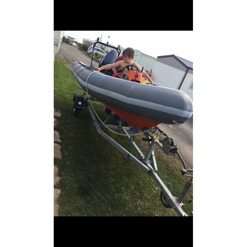 Avon Searider rib 50hp Yamaha Outboard engine