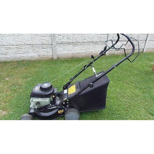 petrol lawmmower