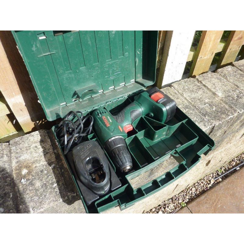 Bosch 14.4v drill in fitted case