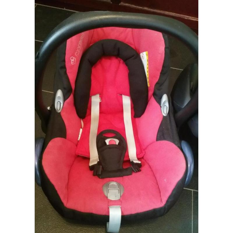 Baby car seat with isofix
