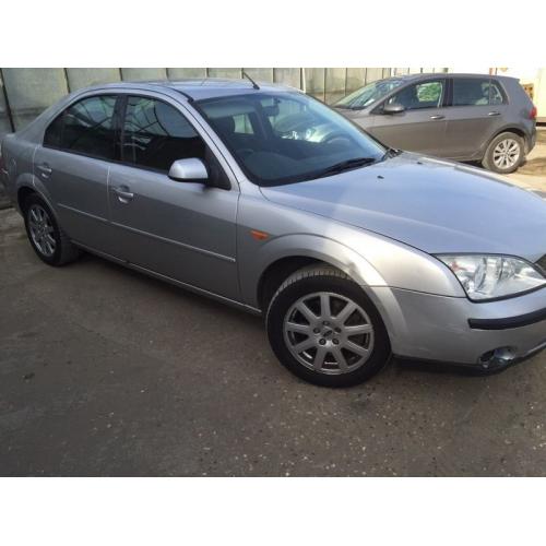Ford Mondeo ready to drive away