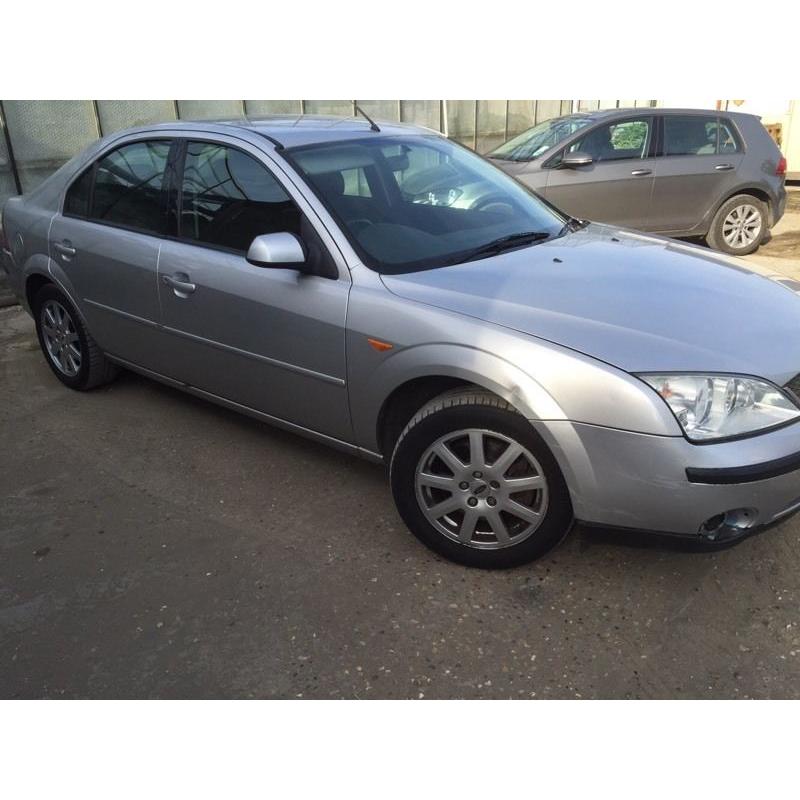 Ford Mondeo ready to drive away
