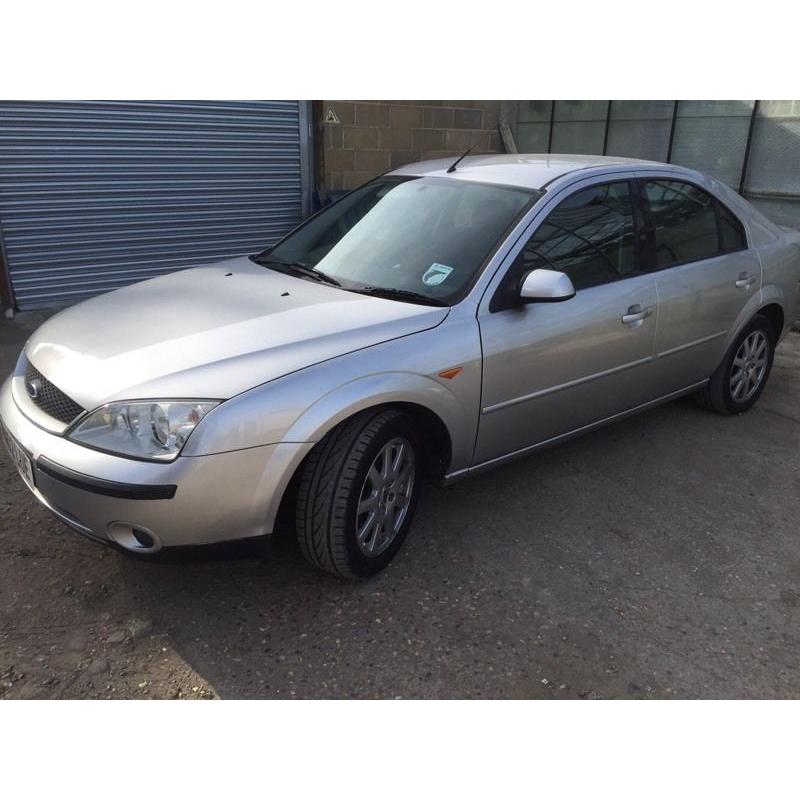 Ford Mondeo ready to drive away