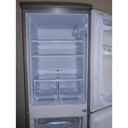 Hotpoint Ice Diamond Fridge Freezer RFA52. Used and in good clean working order.