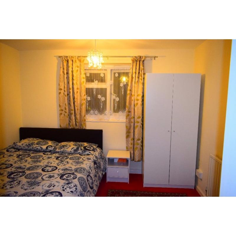Double Room to rent