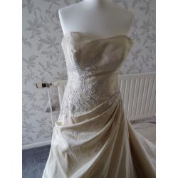 18=champagne silk wedding dress