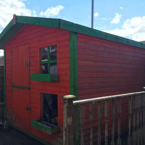 3 YEAR OLD 8X8 PLAYHOUSE WITH LOFT DELIVERY AND FITTING AVAILABLE SHED