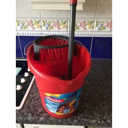 Vileda bucket and mop set