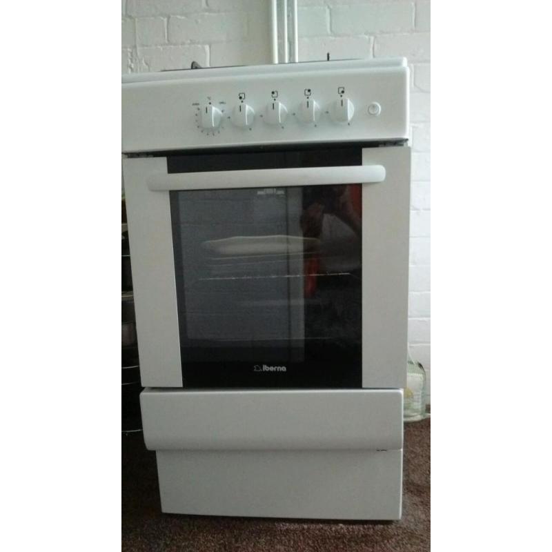 Iberna, 50cm single cavity gas cooker with hob top.
