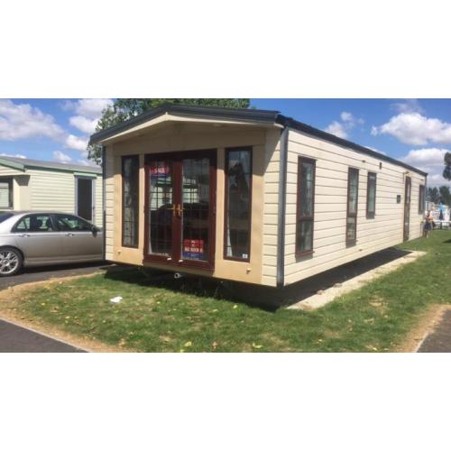 Static Caravan Nr Clacton-on-Sea Essex 2 Bedrooms 6 Berth Cosalt Monaco 2004