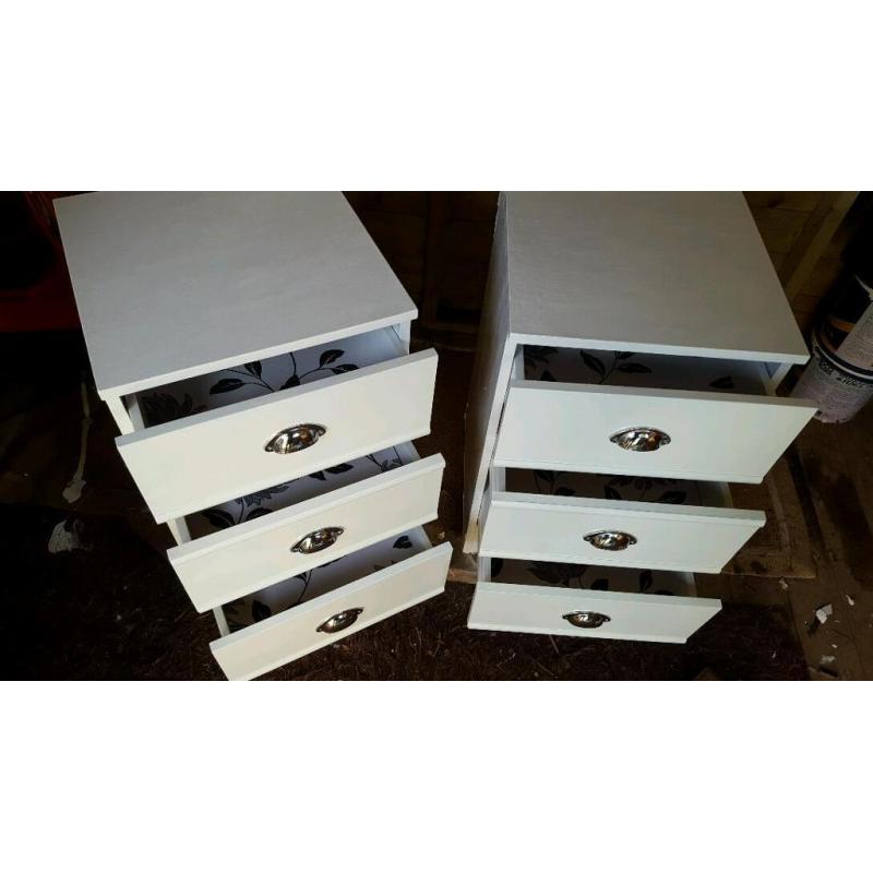 2 x bedside shabby chic drawers
